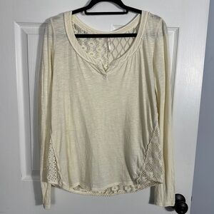 Free People Medium ivory scoop neck cotton shirt, lace back, casual, fall